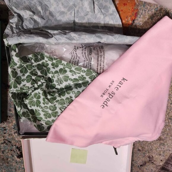 New in Box Kate Spade Mallory Pink / Rose Gold Metallic Mary Jane Flats Size 7 - Picture 8 of 9